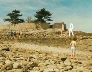 T’es qui toi?